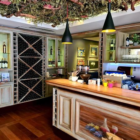 Wine Hotel Cesarica Меджугор'є Екстер'єр фото