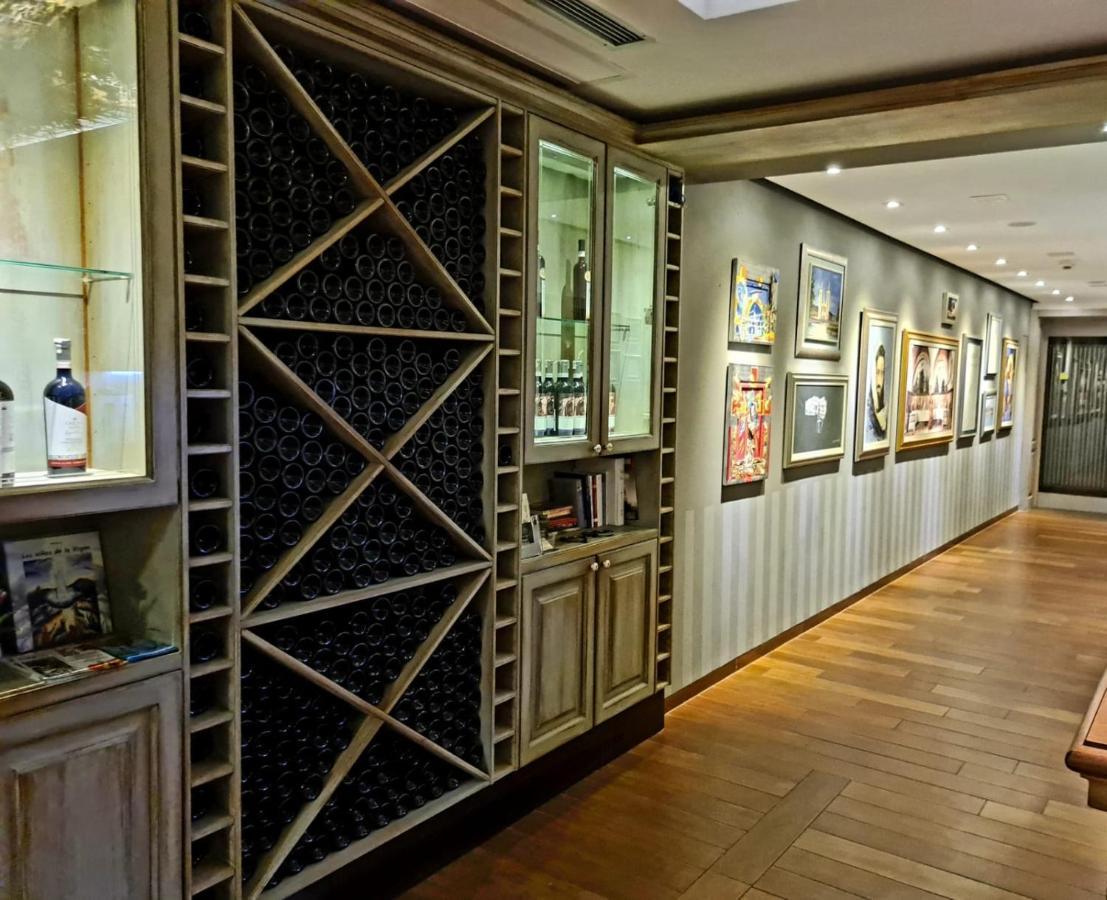 Wine Hotel Cesarica Меджугор'є Екстер'єр фото