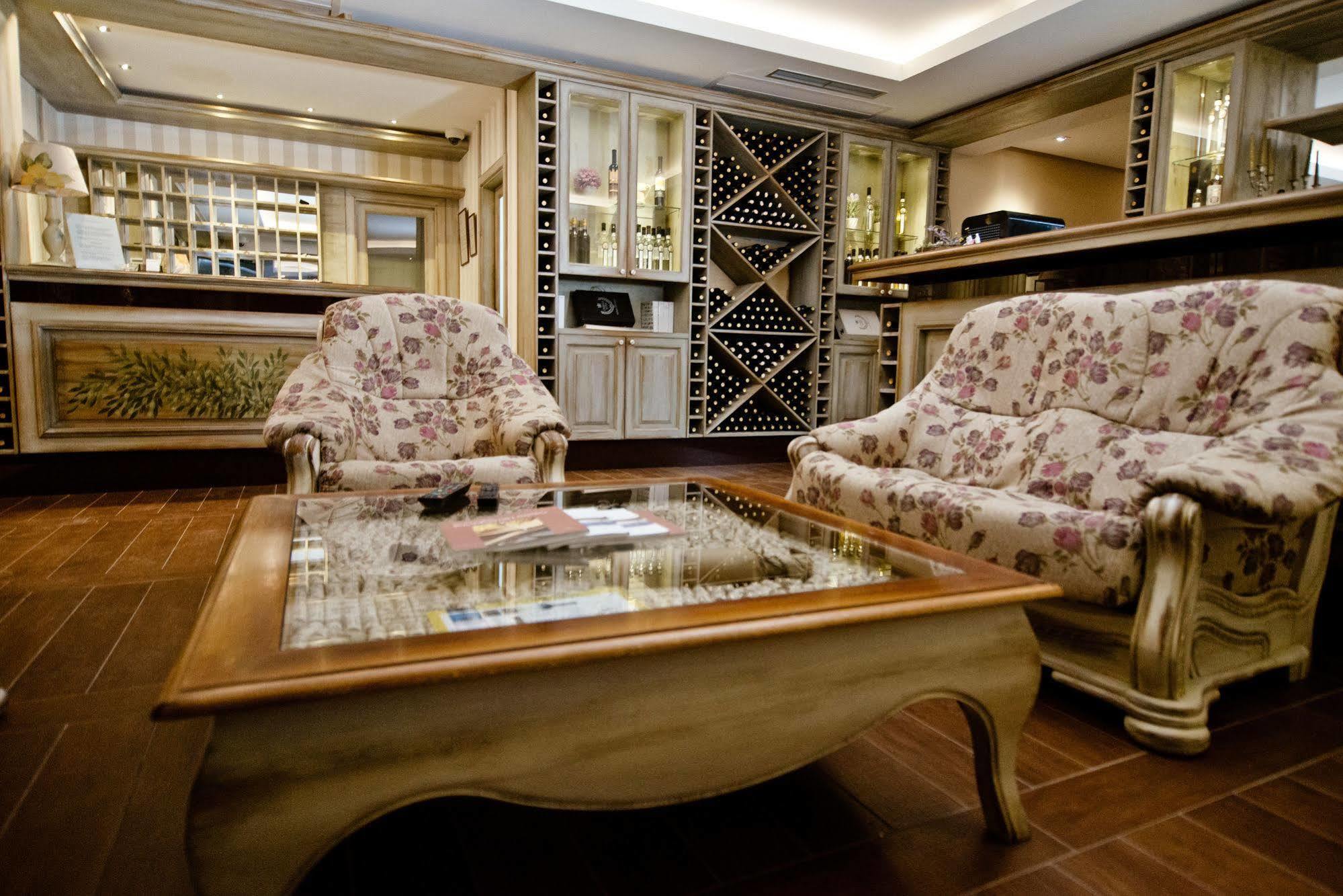 Wine Hotel Cesarica Меджугор'є Екстер'єр фото