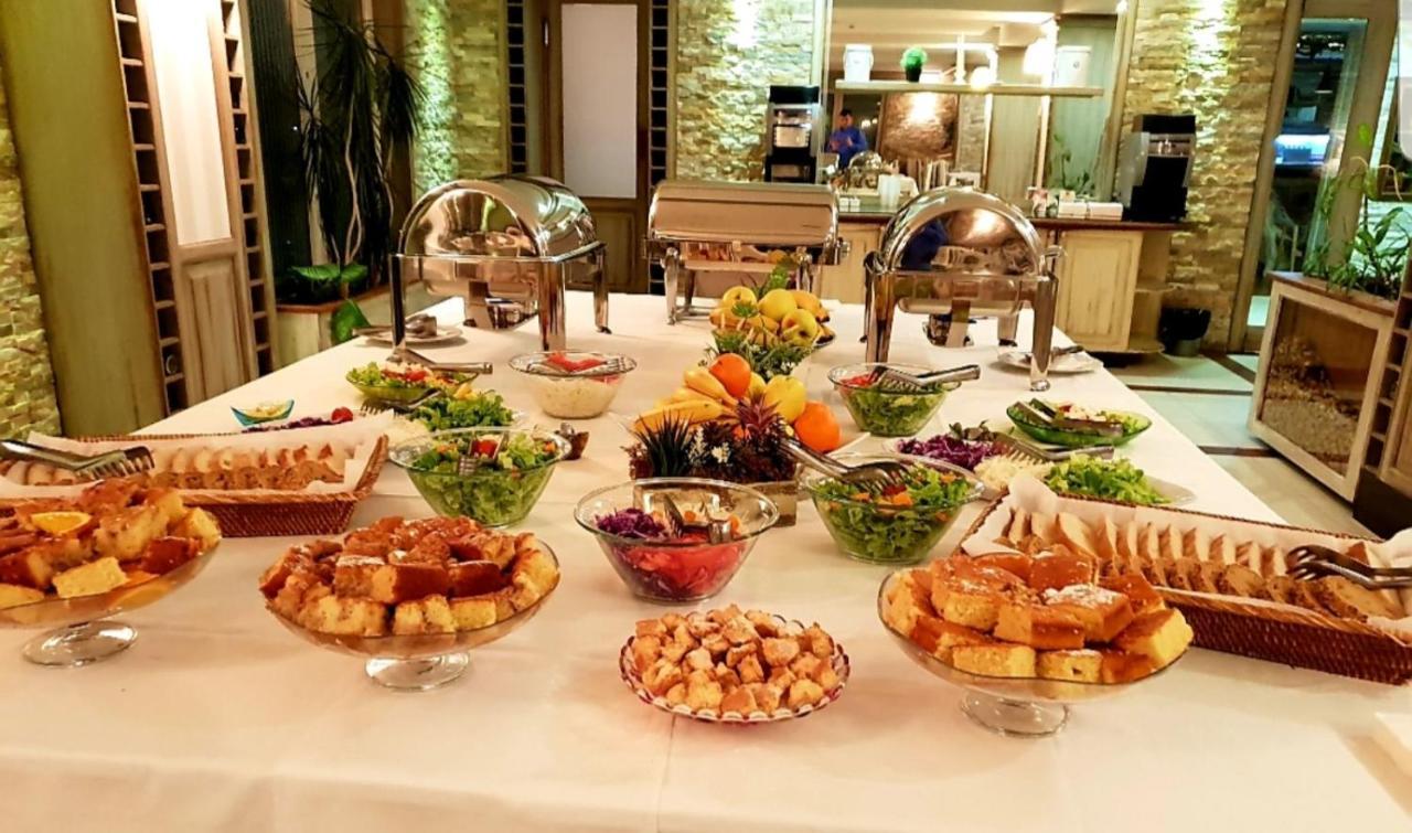 Wine Hotel Cesarica Меджугор'є Екстер'єр фото